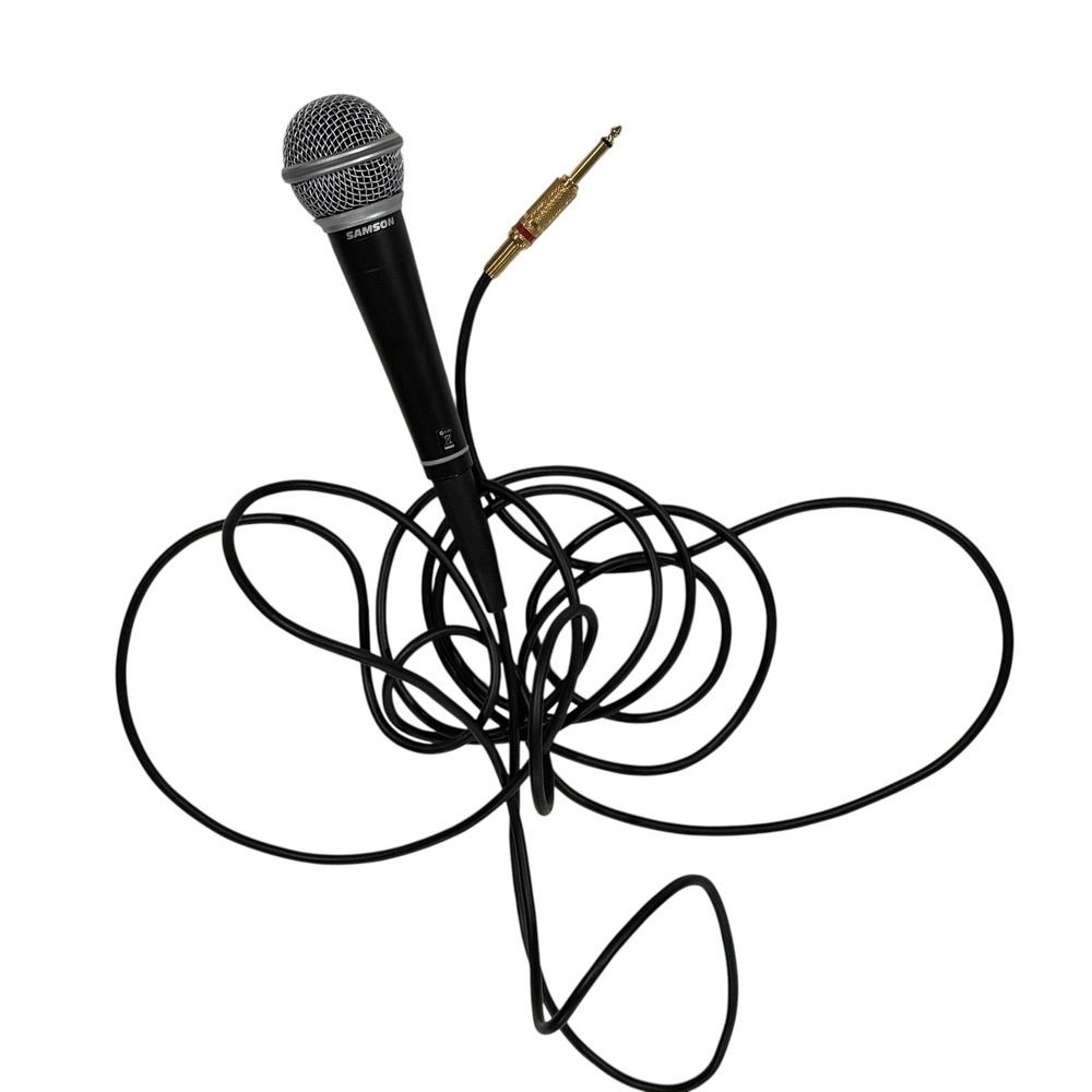 Samson R21 Dynamic Vocal Microphone Cardioid Wired Gold 1/4 Jack Audio Cord Gear
